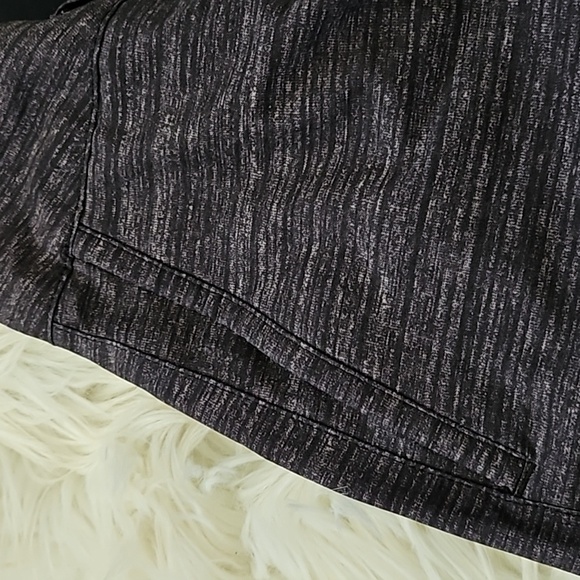 Quiksilver Black and Gray Amphibian Shorts - Picture 5 of 13